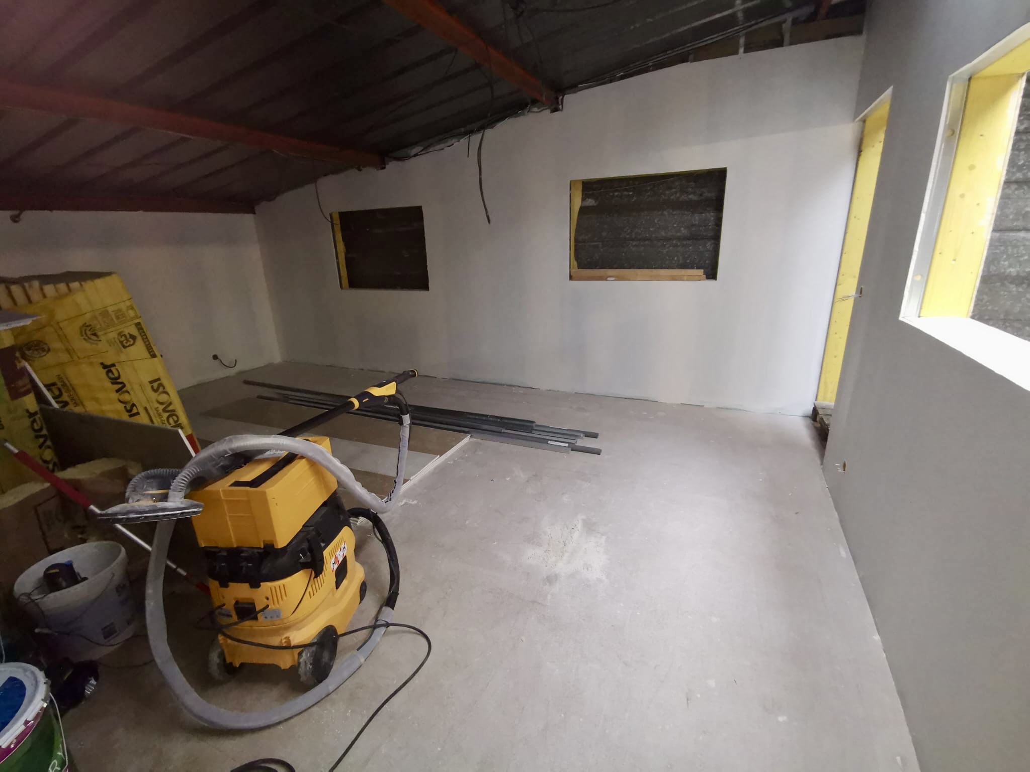 Pose de plaques de plâtre (placo) en rénovation à Bordeaux